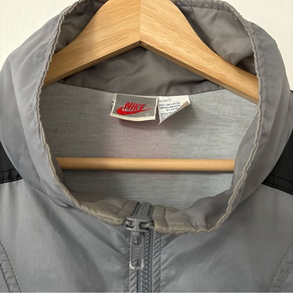 VTG 90s Nike Colorblock Windbreaker Jacket Women’s XL Packable Streetwear Sporty - Picture 3 of 8